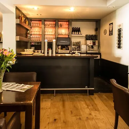 Szálloda Restaurant Les Jumeaux 3*